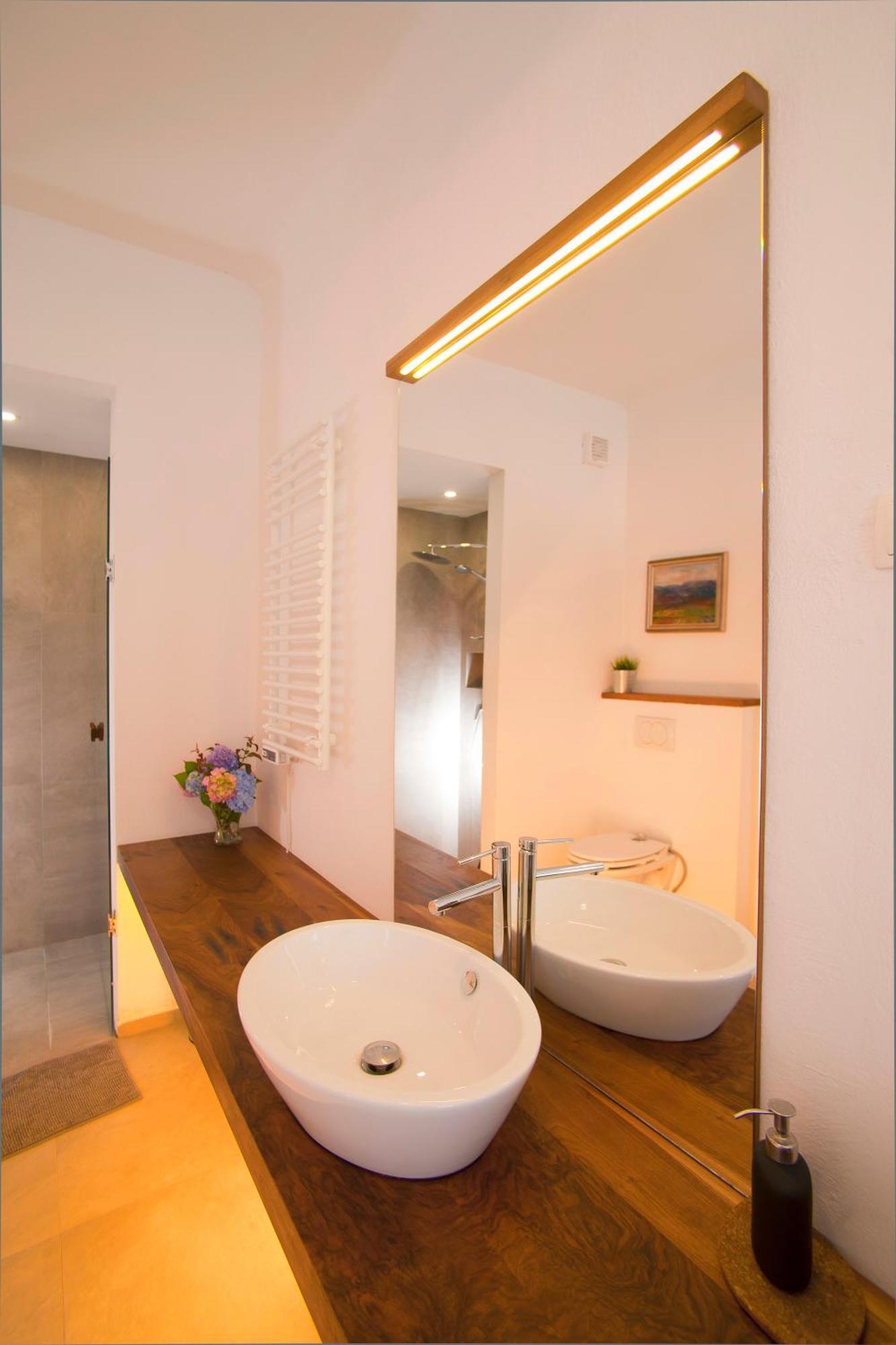 Juvanova Hisa - Apartments And Rooms Luče Extérieur photo